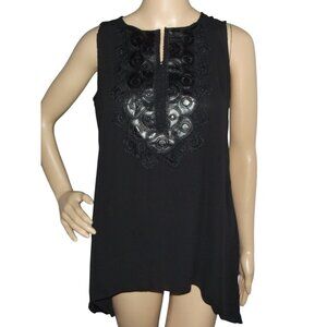 CATO Tank Top Womens Size Small v-neck faux leather lace accent sharkbite hem